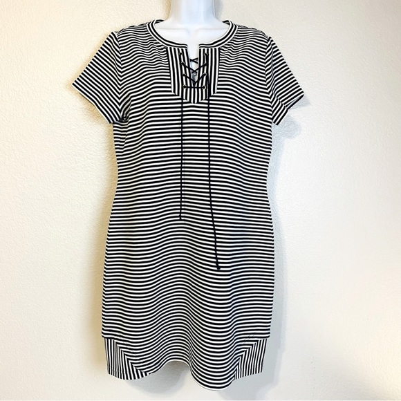 CAbi Nautical Stripped Captain Shift Dress Size M - Picture 2 of 9